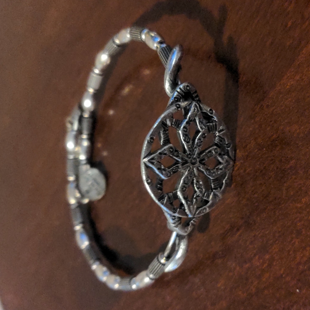 Alex and Ani Baraja silver wrap energy bracelet, never worn
